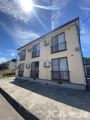 グリーンハイツ深山の外観