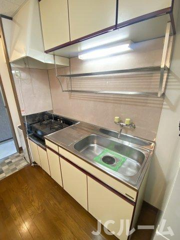 グリーンハイツ深山のキッチン|同建物内、同間取りの別の部屋の写真です