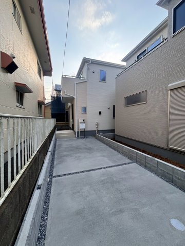 【4号棟】越谷市花田新築戸建ての駐車場