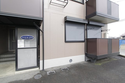 【エントランス】 | ファミールイケダ