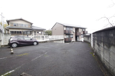 【駐車場】 | ファミールイケダ