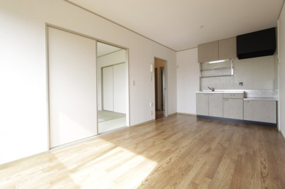 【居間・リビング】 | ファミールイケダ