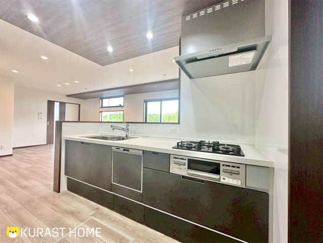 京都市南区久世上久世町　新築戸建のキッチン