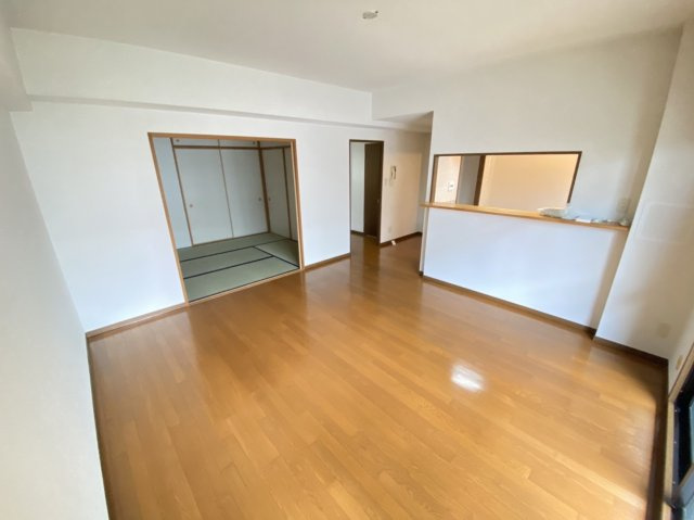 【居間・リビング】 | コンフォート緑地