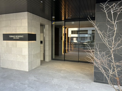 【エントランス】 | テラスレジデンス新大阪