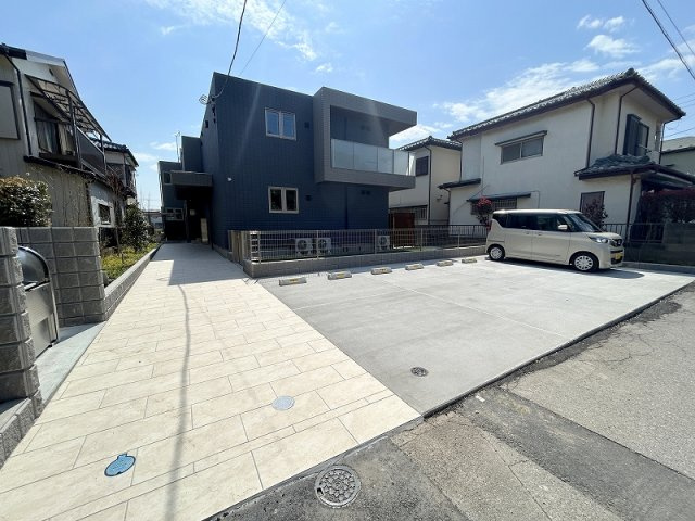 アイルマリーＯＷＡＤＡの駐車場