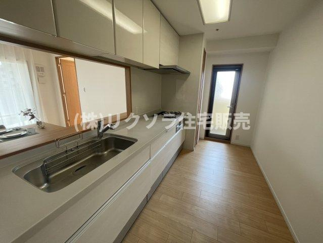 京阪東ローズタウン・ファインガーデンあゆみヶ丘D棟のキッチン|■物件内覧・資金計画相談・住宅ローン相談、リフォーム相談、お問合せ受付中■
※当日・翌日のご内覧、ご相談はお電話でのお問合せがスムーズです！