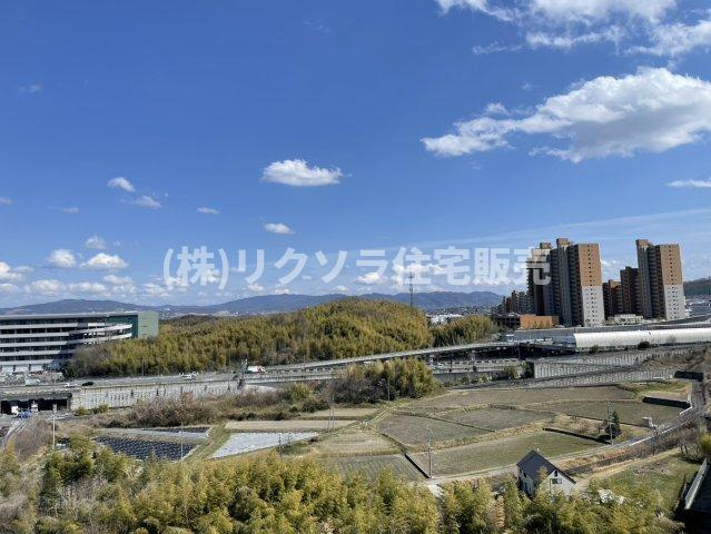 京阪東ローズタウン・ファインガーデンあゆみヶ丘D棟の展望|■物件内覧・資金計画相談・住宅ローン相談、リフォーム相談、お問合せ受付中■
※当日・翌日のご内覧、ご相談はお電話でのお問合せがスムーズです！