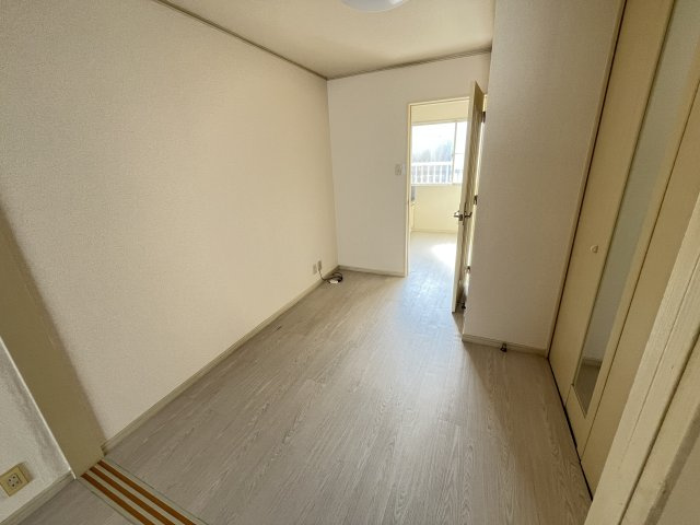 龍ハイツの内装