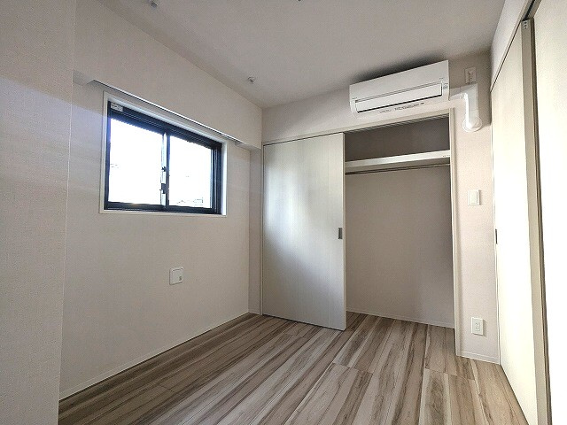 ワンルーフレジデンス新御徒町の設備|5.1帖洋室
エアコン付き