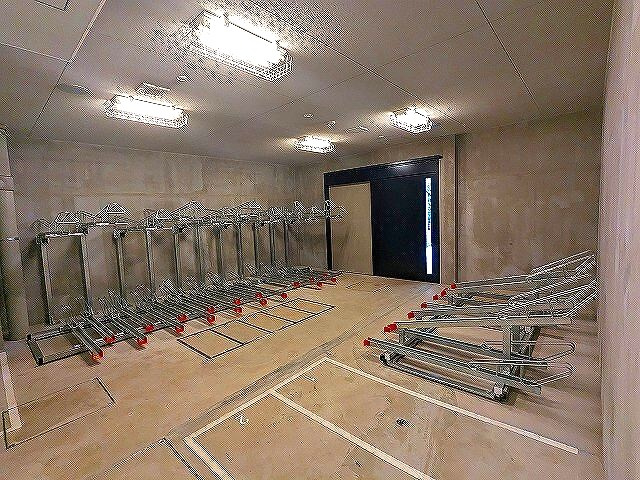 ワンルーフレジデンス新御徒町の設備|屋内自転車置場