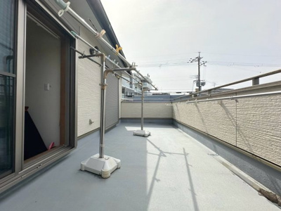 【バルコニー】 | 高槻市富田町6丁目貸家