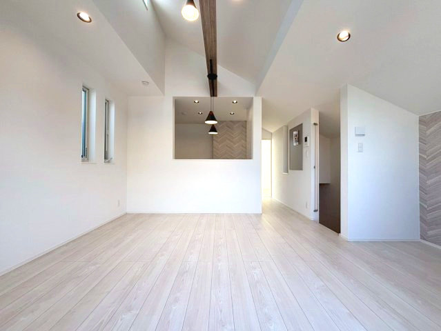 杉並区下井草3丁目 中古戸建 西武新宿線 下井草駅の居間・リビング