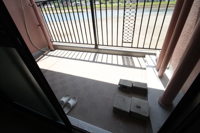 【バルコニー】 | 人吉壱番館リバーサイド古城 | ※ご入居前の写真です