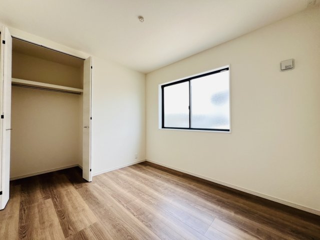 安城市里町壱斗山264『仲介手数料無料』新築戸建ての洋室