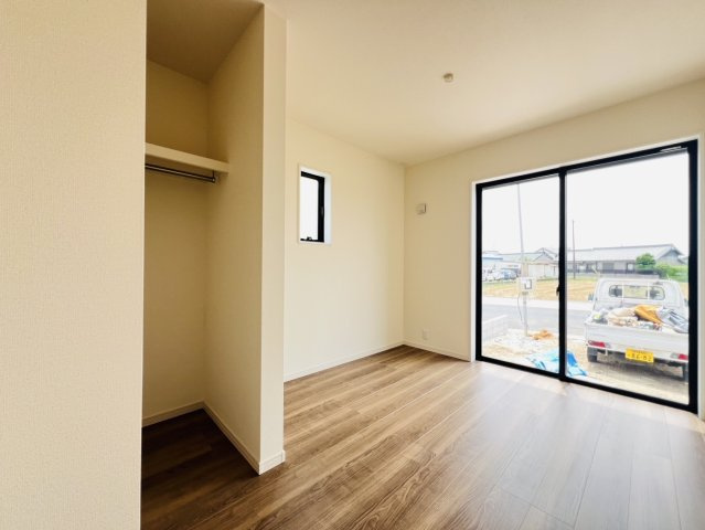 安城市里町壱斗山264『仲介手数料無料』新築戸建ての洋室