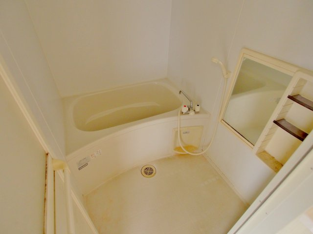 関本祇園ビルの浴室