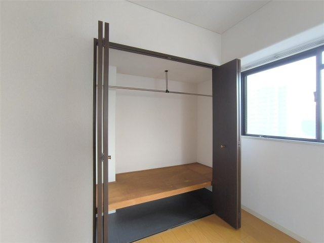 エンゼルハイム六ツ門の収納|たっぷりとした収納スペースです♪
