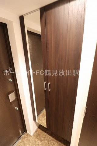 大阪市鶴見区放出東３丁目の賃貸マンションの収納