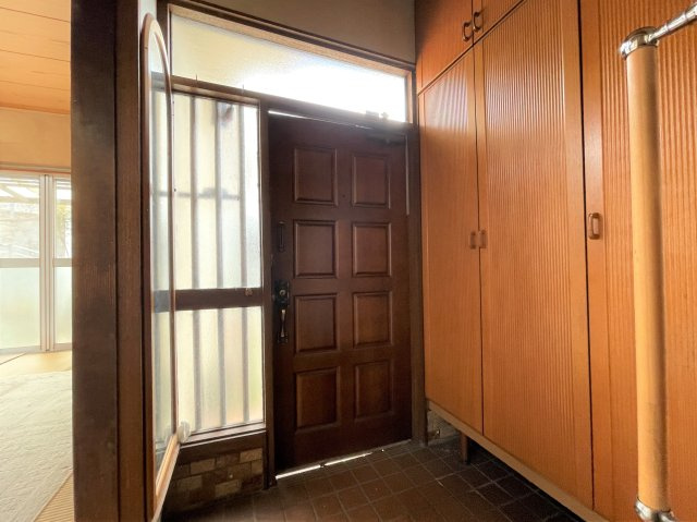 【玄関】 | 八王子市長沼町中古戸建
