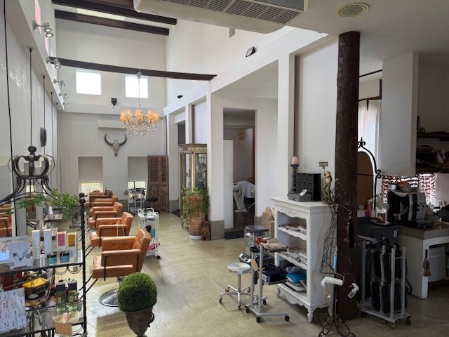 【内装】 | カットルーム