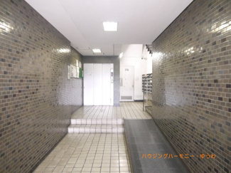 【エントランス】 | エントランス内部は、バリアフリー対応です。