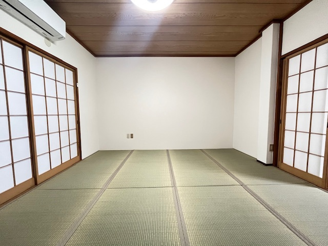 半田貸家の和室