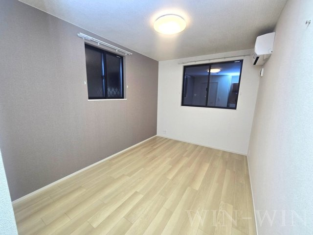 エアリー若松 Ⅰの寝室