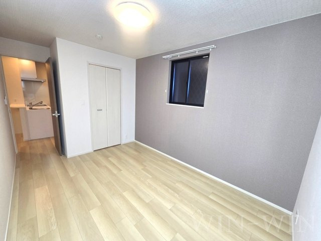 エアリー若松 Ⅰの寝室