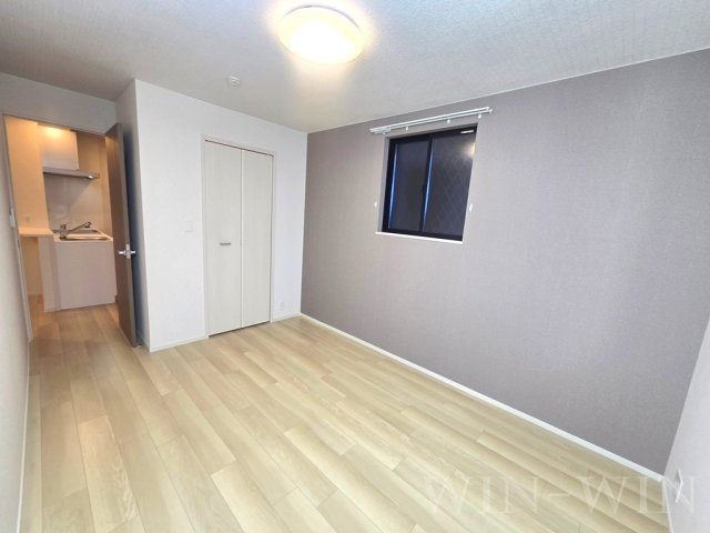 エアリー若松 Ⅰの寝室