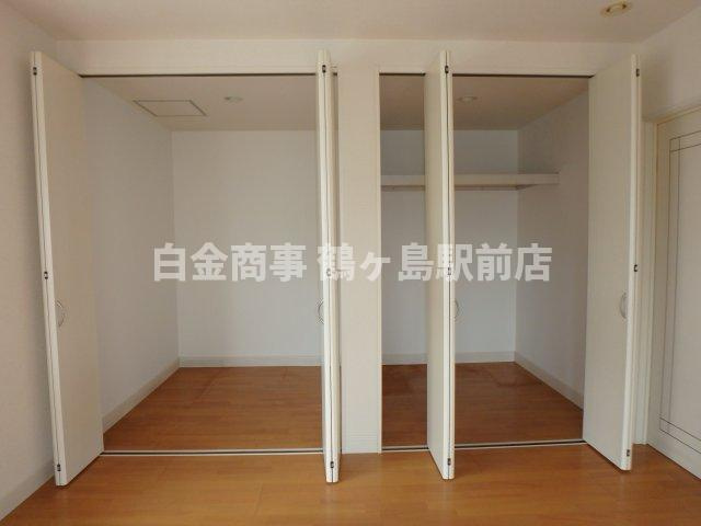坂戸市にっさい花みず木中古戸建の収納