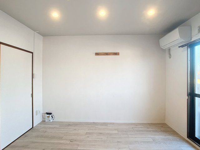 フラット・サンパティークの居間・リビング|おしゃれな居間です