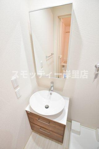 フジパレス中加賀屋Ⅲ番館の洗面所
