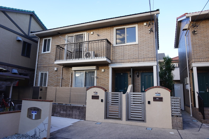 エス・ブロードⅡの外観