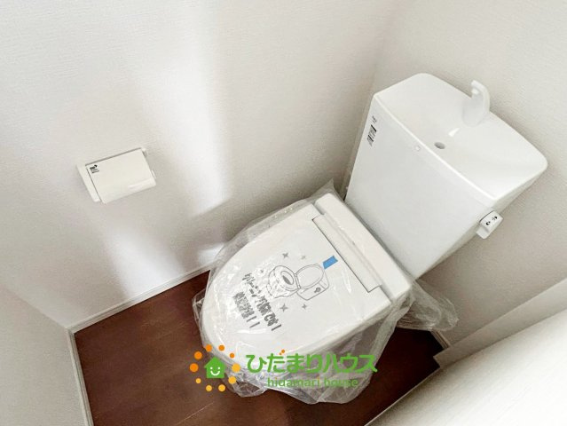 白岡市白岡11期　新築一戸建て　05　エルデのトイレ|一階トイレ