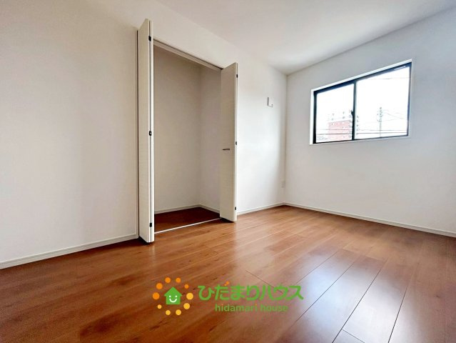 白岡市白岡11期　新築一戸建て　05　エルデの収納|クローゼット付です！