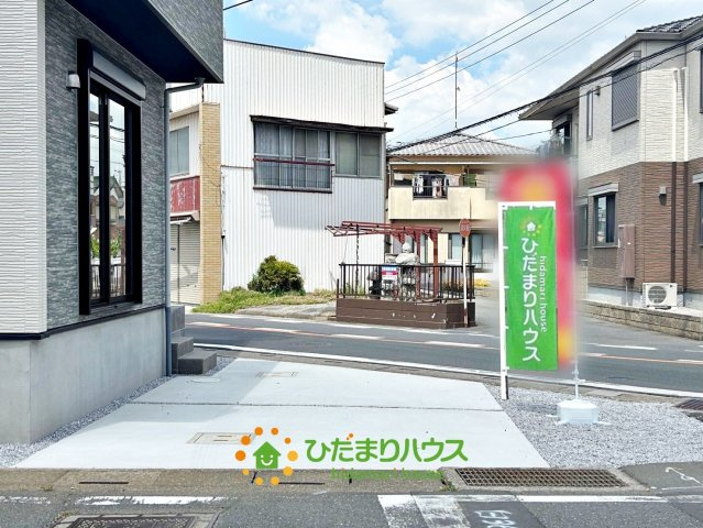 白岡市白岡11期　新築一戸建て　05　エルデの駐車場|2台駐車ですが、1台1台駐車です！