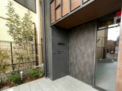 【エントランス】 | エスリードザ・カレント大阪 | ゆとりのあるエントランスです