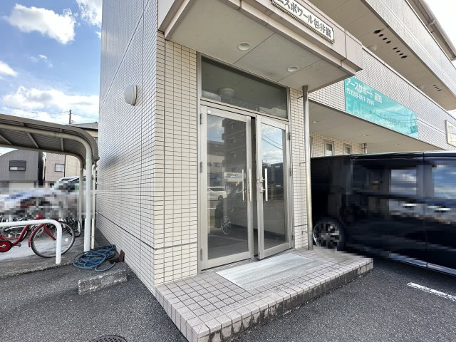 エスポワール杉井流のエントランス