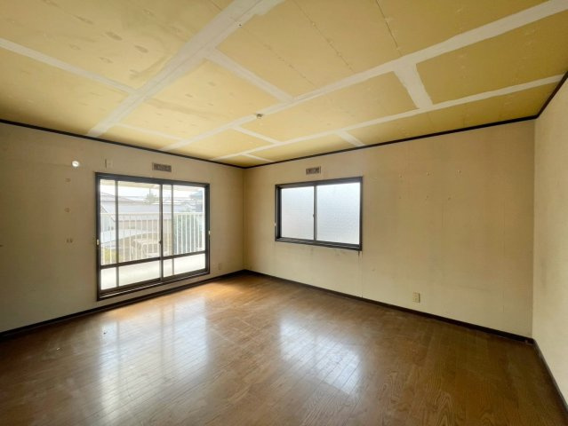 【洋室】 | 高崎市井野町　中古住宅