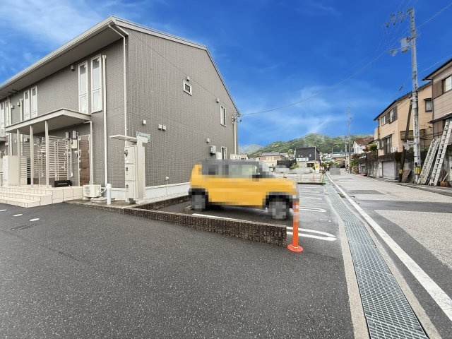 フォルトゥーナの駐車場