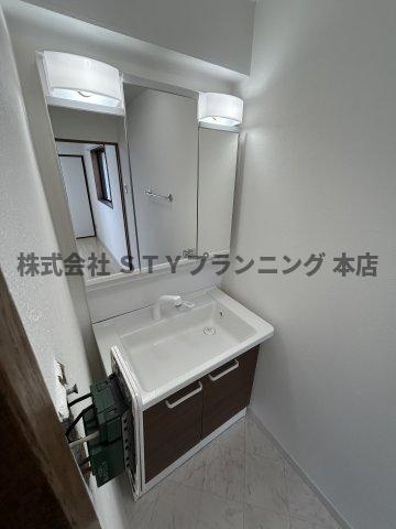 仲介手数料０円！コアプリシードの独立洗面台