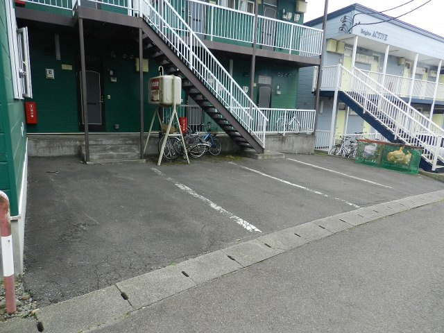 クリーンコーポ藍の駐車場