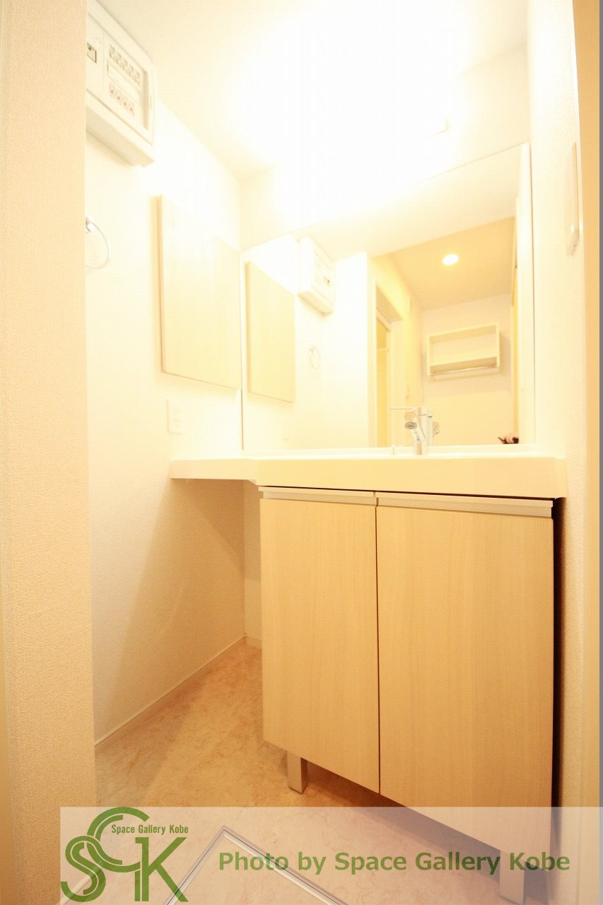 モンレーヴ　Ⅱの洗面所|※お部屋により仕様が異なる場合があります※