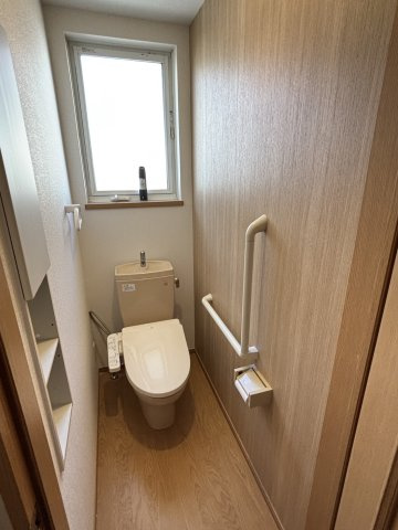 【4SLDK】中央台高久1丁目のトイレ|２Fトイレ