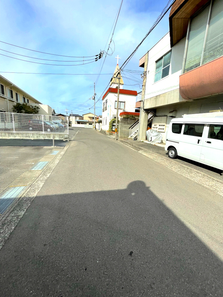 上福岡町　戸建の前面道路含む現地写真