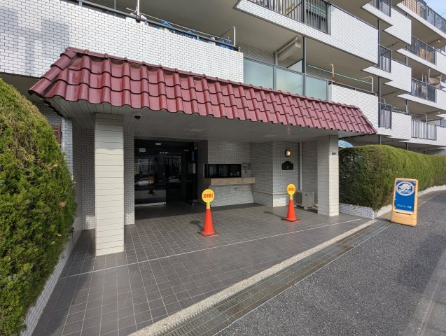 グリーンパーク扇のエントランス
