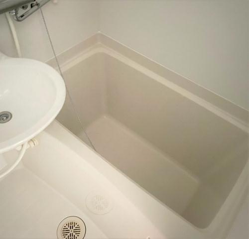 レオパレスR&Tの浴室