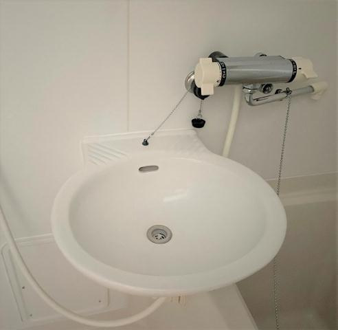 レオパレスR&Tの洗面所