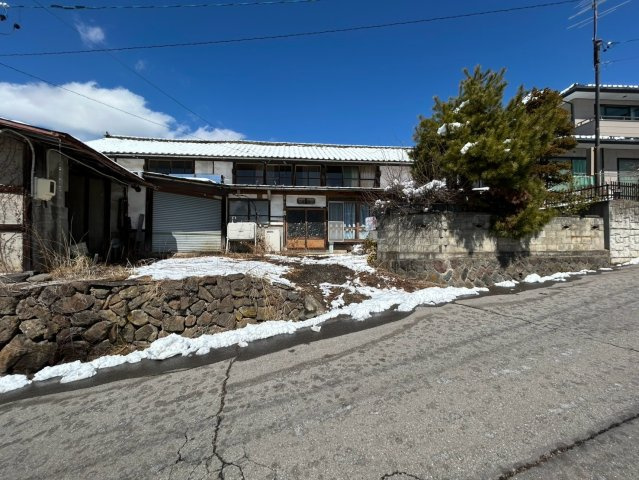 土地　上田市殿城の外観